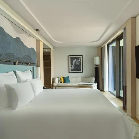 Swissotel And Hotell Çeşme