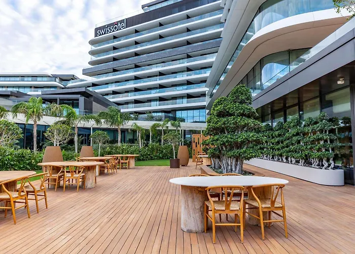 Swissotel And 5* Чешме