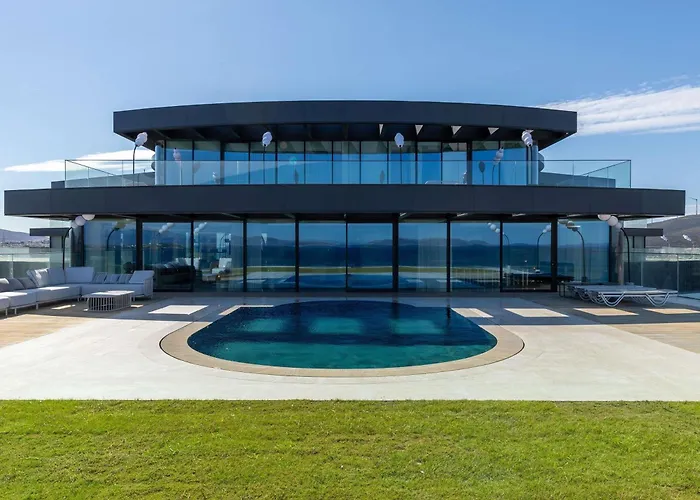 Готель Swissotel And