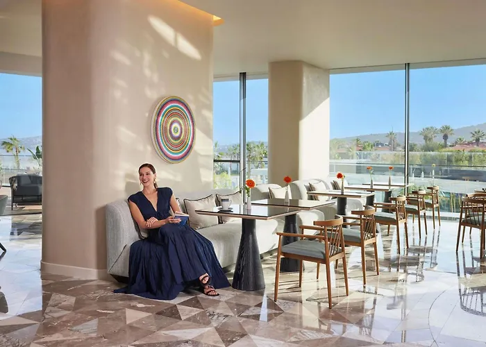 Готель Swissotel And Чешме