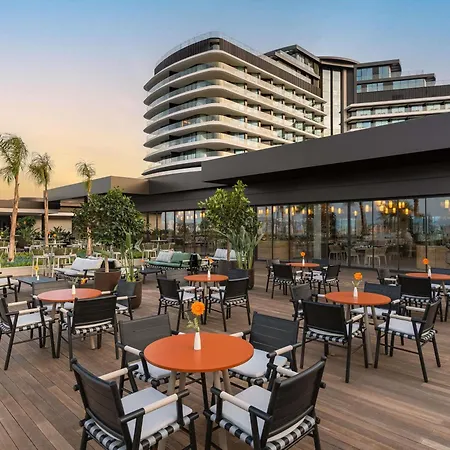 Swissotel And Çeşme