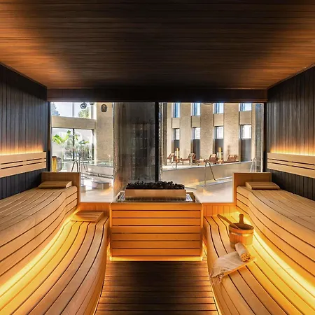 Swissotel And Ξενοδοχείο 5*