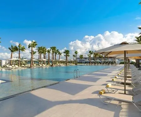 Hotel Swissotel And