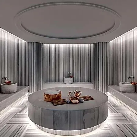 Swissotel And Cesme