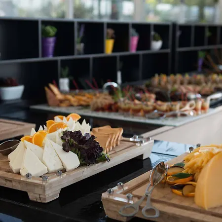 Swissotel And 5*