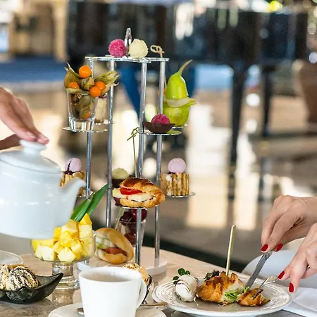Swissotel And 5* Кешме