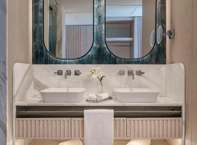 Swissotel And Hotel 5*