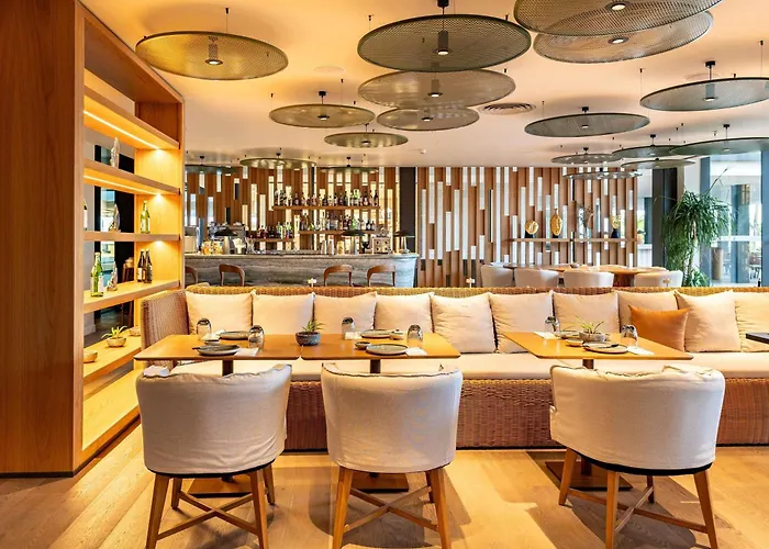 Swissotel And Szálloda Çeşme