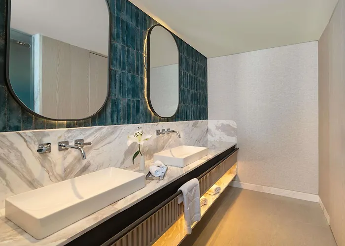 Swissotel And 5* Çeşme