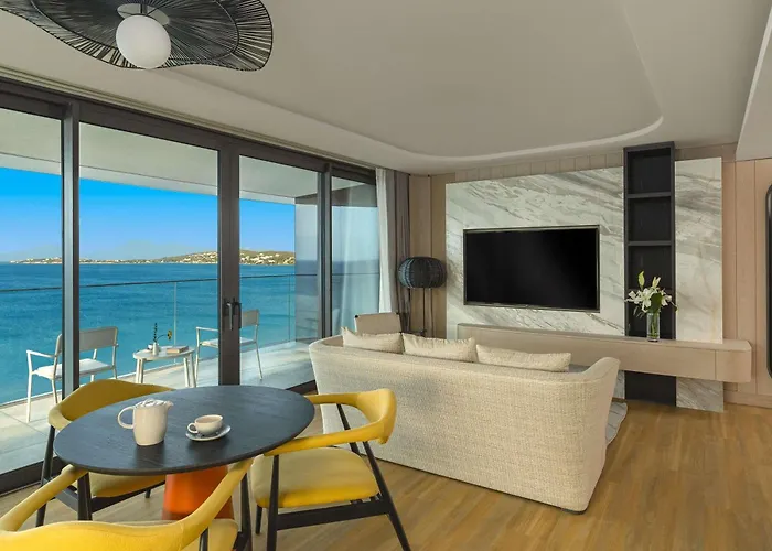 Swissotel And Çeşme