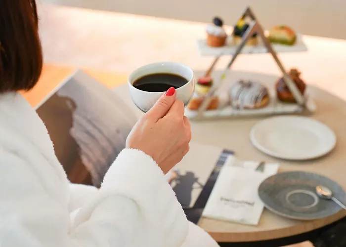 Swissotel And Çeşme